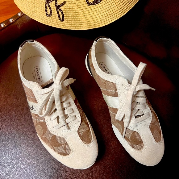 Coach sneakers - in very good condition - Picture 3 of 5